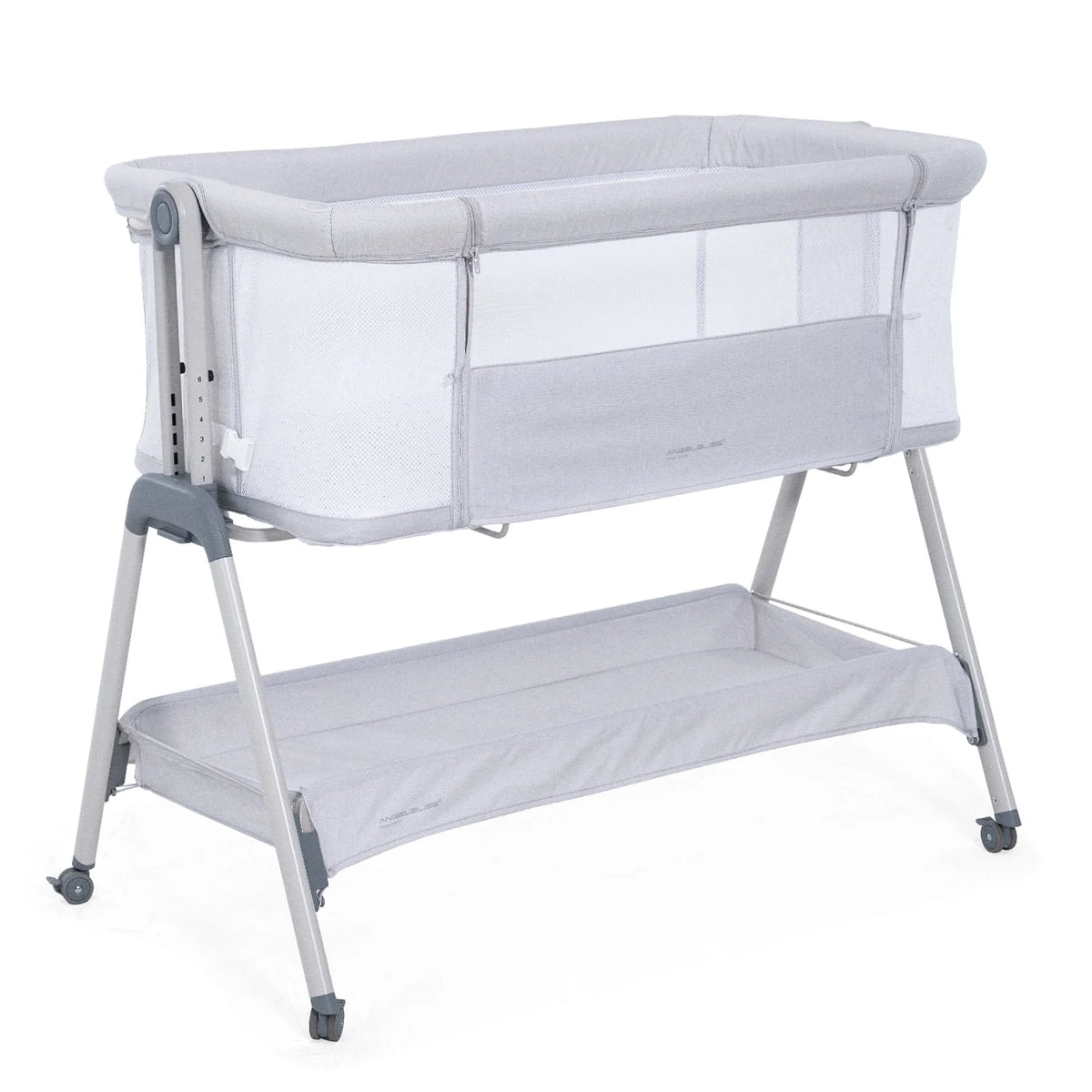Flat Bedside Bassinet with Storage Basket, Portable Crib with Wheels, Mesh, Mattress J5334