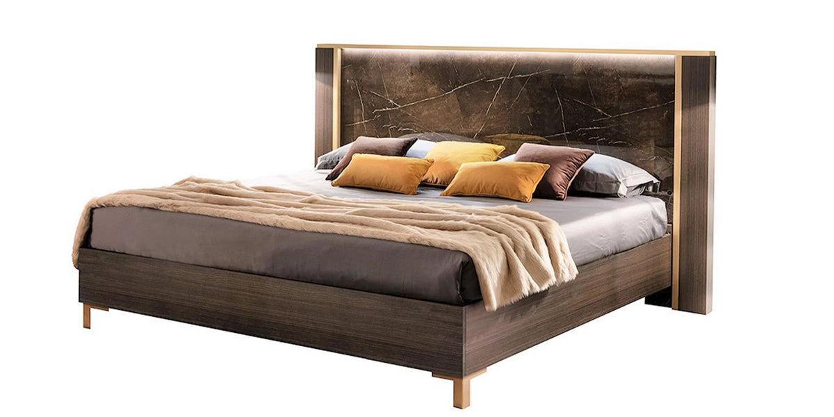 King Bedroom Set M5289
