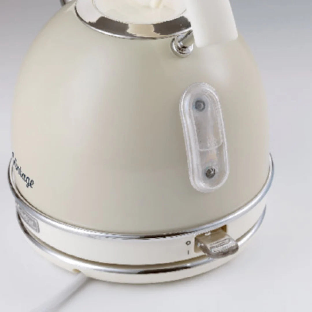 Beige 1.7L Kettle K757