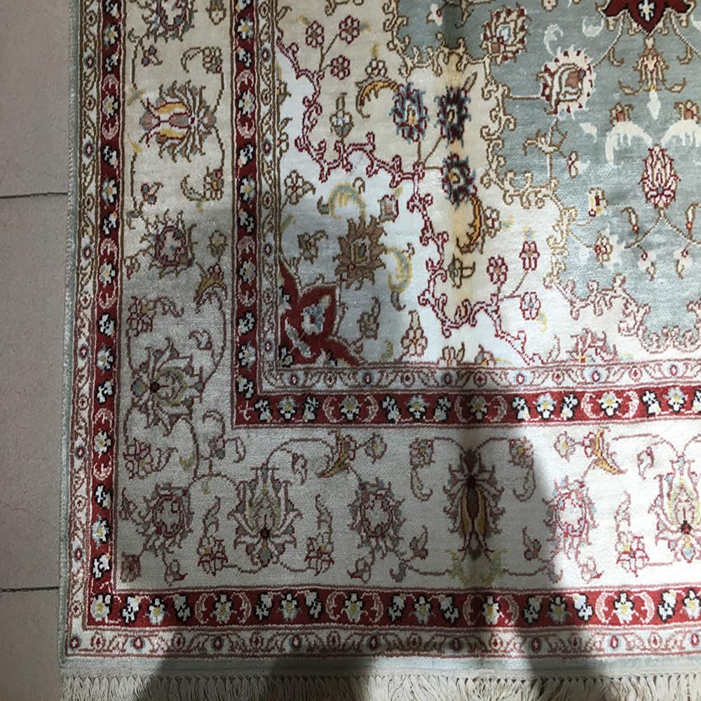 4ft x 6ft Handmade Silk Carpet J8933