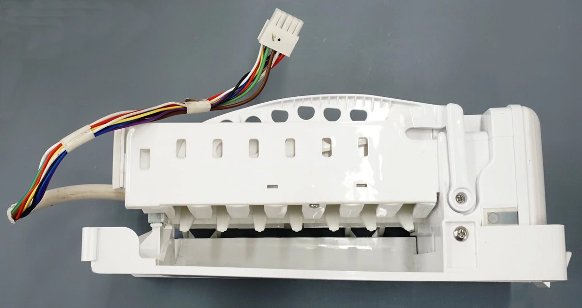Refrigerator Icemaker Assembly F325681