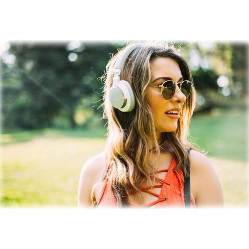 Wireless On-Ear High-Resolution Headphones, White X3667